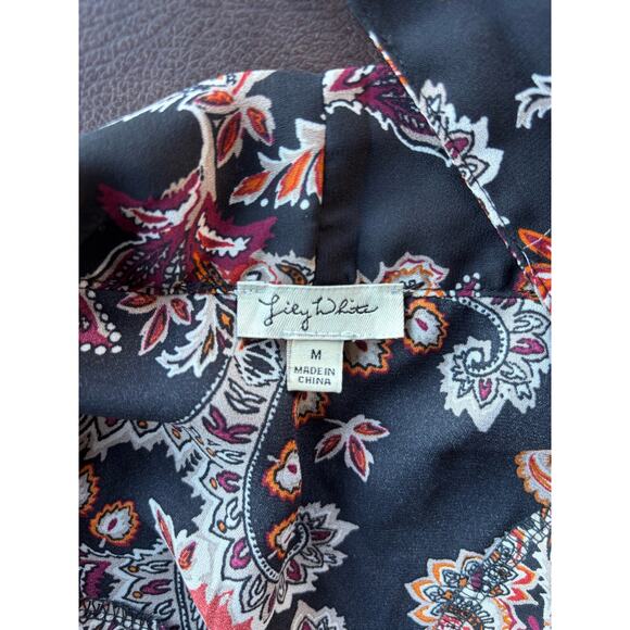 Paisley Tie Collar Shirt Sz. M - Bishop Sleeve, Whimsigoth, Boho, Flowy, Fall - Picture 3 of 3